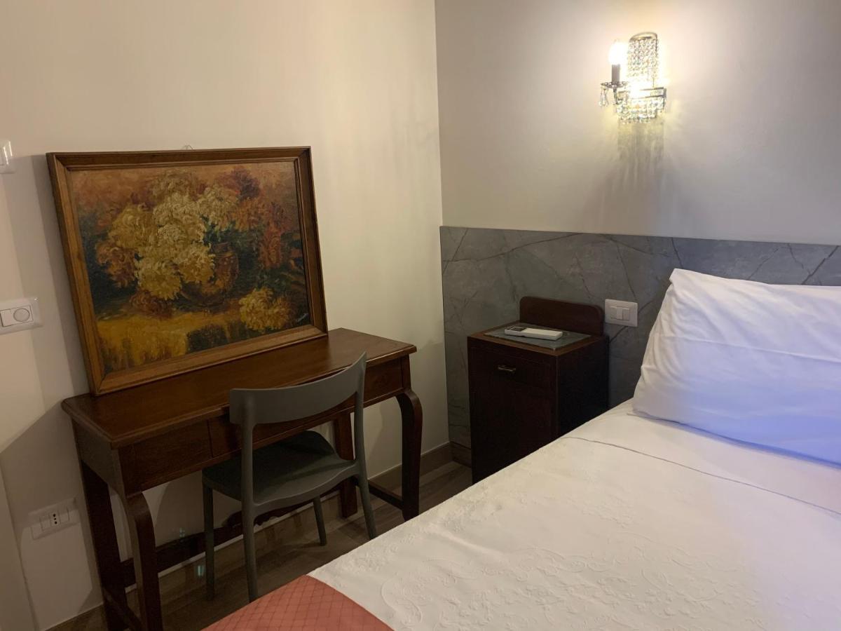 Guest House Vagamondo Fano Εξωτερικό φωτογραφία